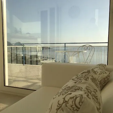 Blue Island Caterina Hotel