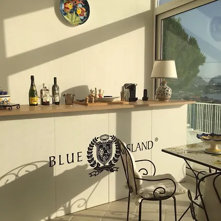 Blue Island Caterina 酒店